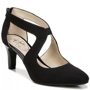 LIFESTRIDE GIOVANNI 2 Faux Suede Soft Touch Figure 8 Pump-Size 11M-Black